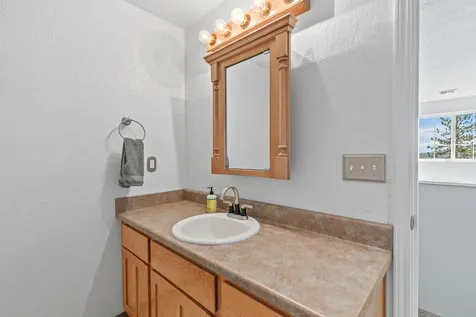 505 Wren Ridge Drive Eagle Point OR 97524