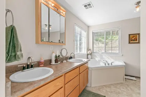505 Wren Ridge Drive Eagle Point OR 97524