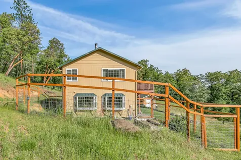 505 Wren Ridge Drive Eagle Point OR 97524