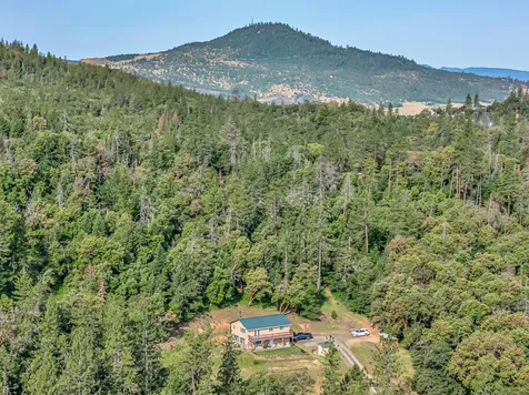 505 Wren Ridge Drive Eagle Point OR 97524