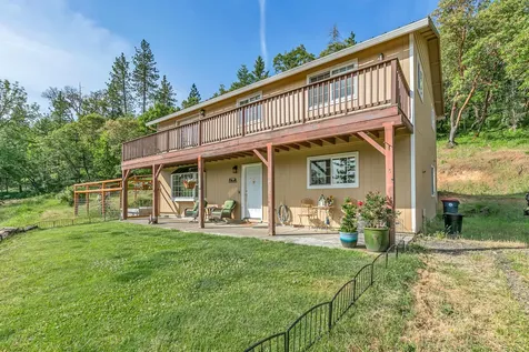 505 Wren Ridge Drive Eagle Point OR 97524