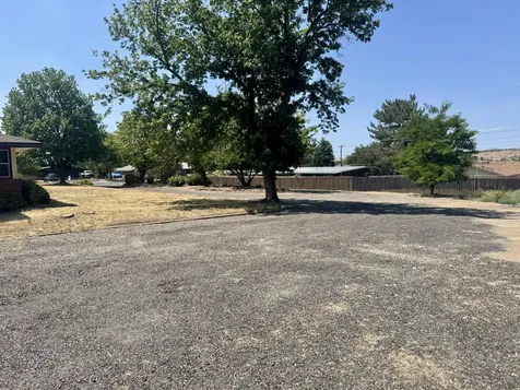 640 NE B Street Madras OR 97741