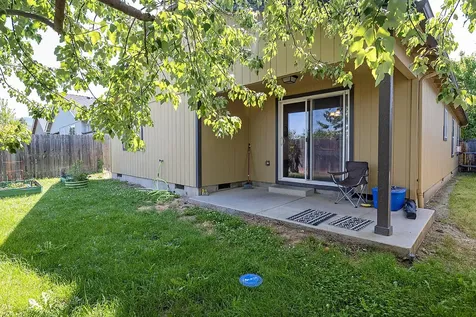 1157 Peachwood Court Medford OR 97501