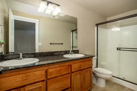 1157 Peachwood Court Medford OR 97501