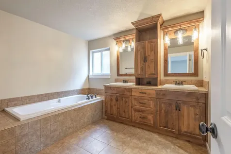 63109 Dakota Drive Bend OR 97701