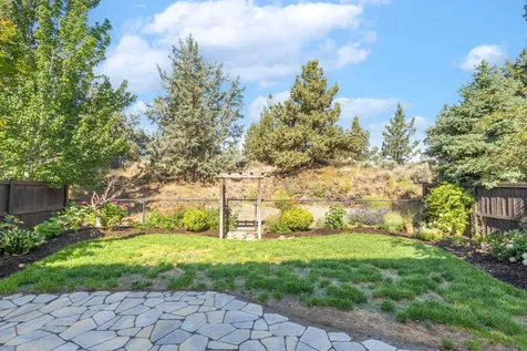 63109 Dakota Drive Bend OR 97701