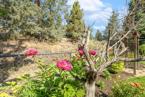 63109 Dakota Drive Bend OR 97701