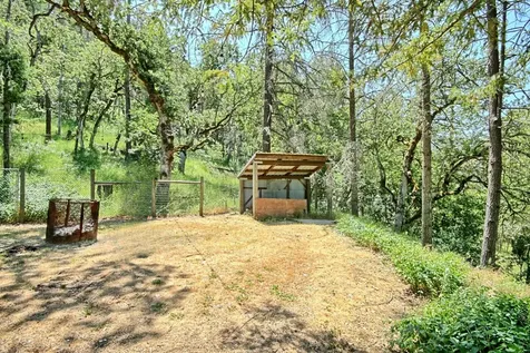 630 Tumbleweed Trail Jacksonville OR 97530