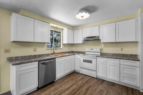 21024 Denning Drive Bend OR 97702