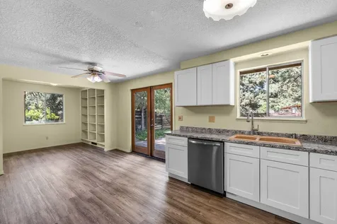 21024 Denning Drive Bend OR 97702
