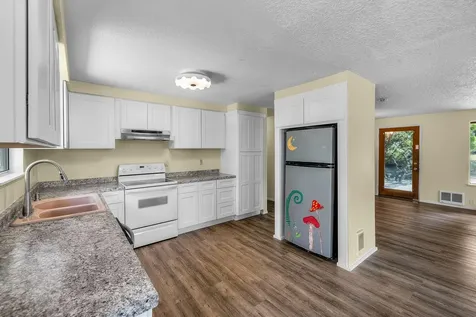 21024 Denning Drive Bend OR 97702