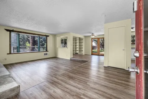 21024 Denning Drive Bend OR 97702