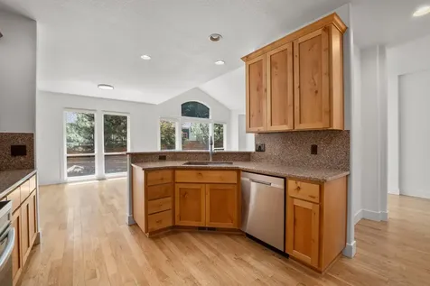 903 E Timber Pine Drive Sisters OR 97759
