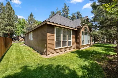 903 E Timber Pine Drive Sisters OR 97759