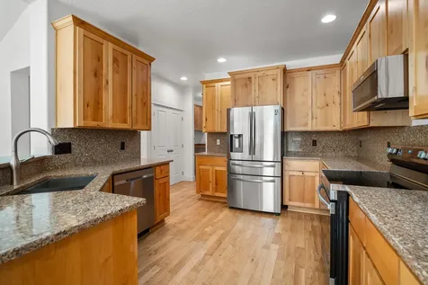 903 E Timber Pine Drive Sisters OR 97759