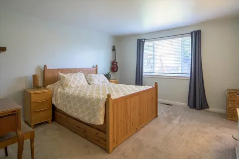 2201 SW Stonehedge Court Redmond OR 97756