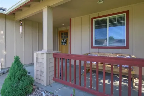 2201 SW Stonehedge Court Redmond OR 97756