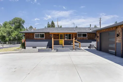1231 NW 14th Street Bend OR 97703