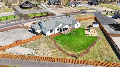 3956 NW 39th Drive Redmond OR 97756