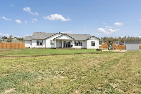 3956 NW 39th Drive Redmond OR 97756