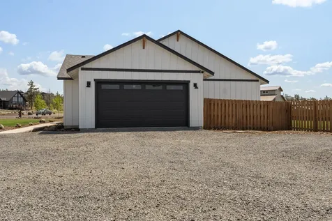 3956 NW 39th Drive Redmond OR 97756