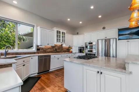 1166 NW Redfield Circle Bend OR 97703