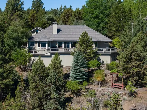 1166 NW Redfield Circle Bend OR 97703