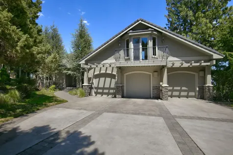 1166 NW Redfield Circle Bend OR 97703