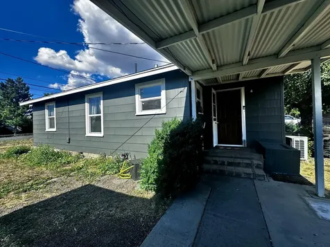 3630 Onyx Avenue Klamath Falls OR 97603