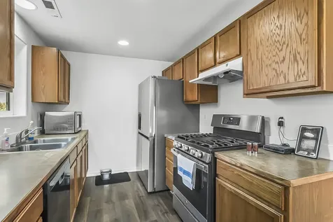 2471 NE 3rd Street Redmond OR 97756
