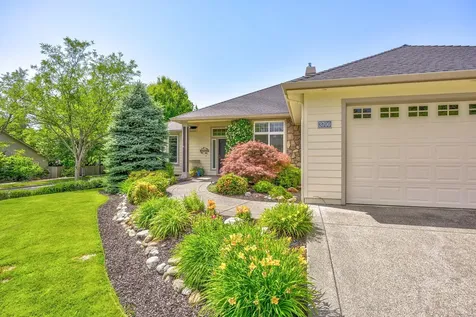 3700 Fieldbrook Avenue Medford OR 97504
