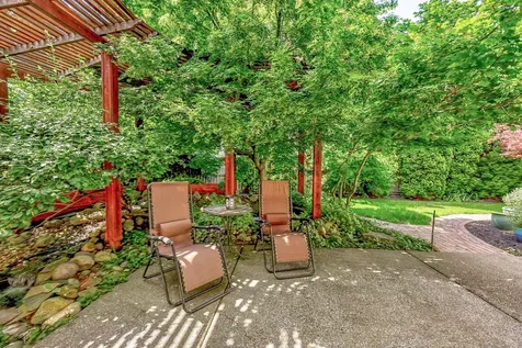 3700 Fieldbrook Avenue Medford OR 97504