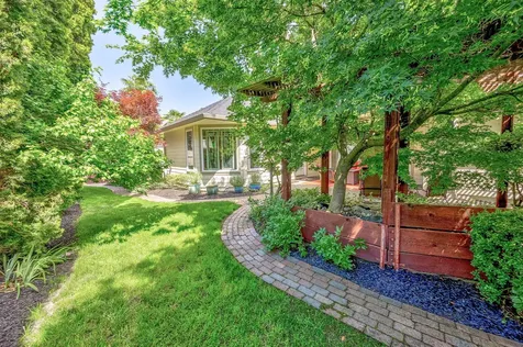 3700 Fieldbrook Avenue Medford OR 97504