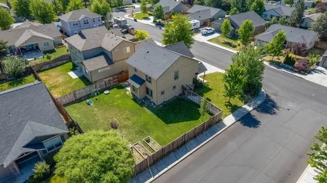 805 NE Redwood Avenue Redmond OR 97756
