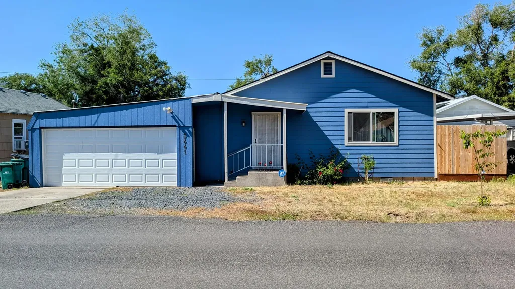 3441 Bristol Avenue Klamath Falls OR 97603