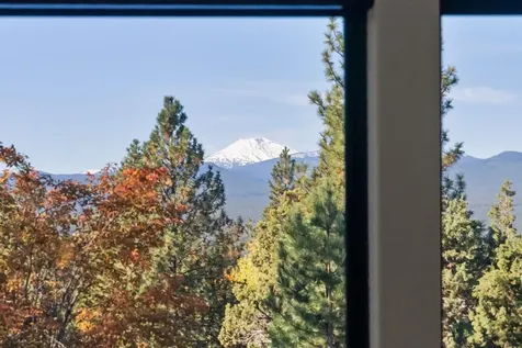 2803 NW Starview Drive Bend OR 97703
