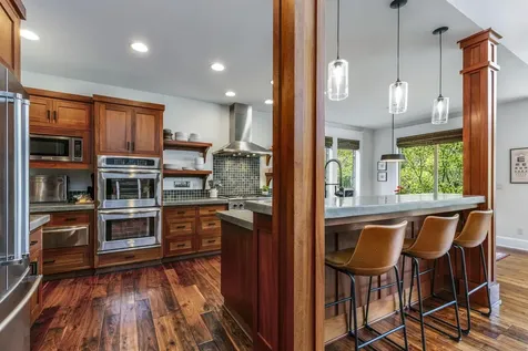 935 E Creek View Drive Sisters OR 97759