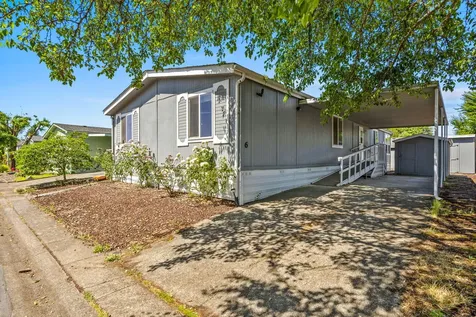 1500 Gabriela Court NE Salem OR 97301