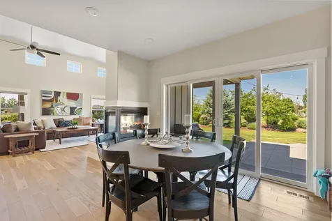 21340 View Lane Bend OR 97701