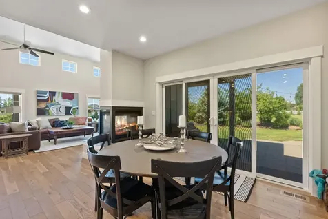 21340 View Lane Bend OR 97701