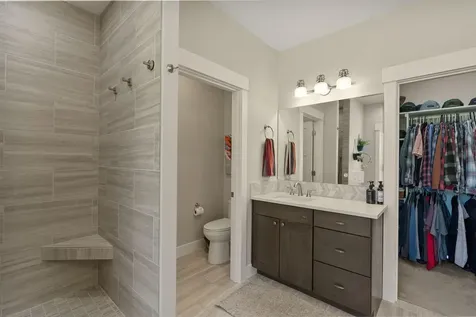 21340 View Lane Bend OR 97701