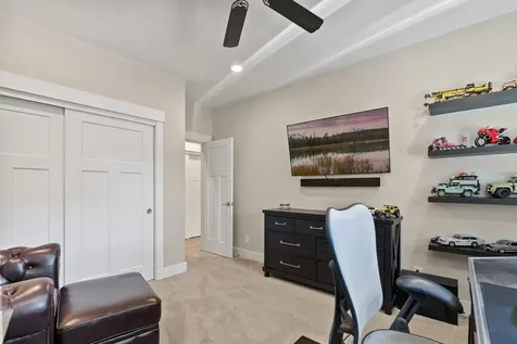 21340 View Lane Bend OR 97701