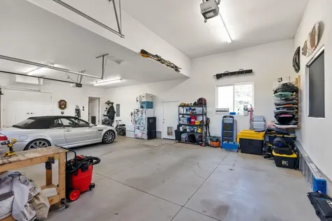 21340 View Lane Bend OR 97701