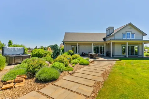21340 View Lane Bend OR 97701