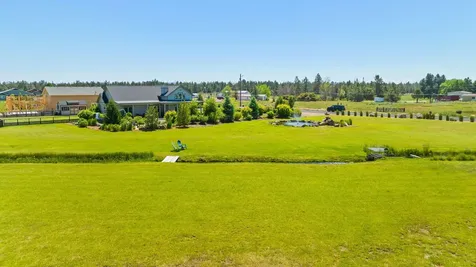 21340 View Lane Bend OR 97701