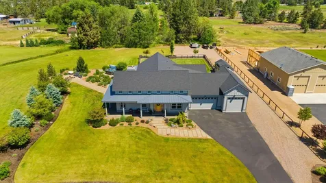 21340 View Lane Bend OR 97701