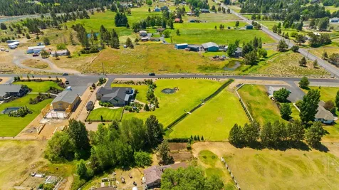21340 View Lane Bend OR 97701