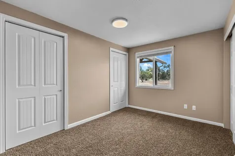 5330 NW Coyner Avenue Redmond OR 97756