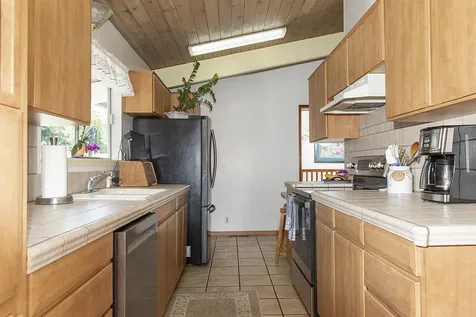 2525 Argonne Avenue Medford OR 97504