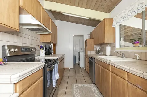 2525 Argonne Avenue Medford OR 97504